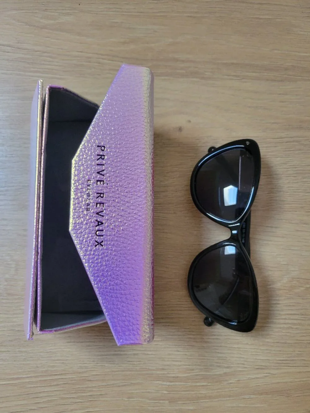 Privé Revaux “The Timeless” polarized sunglasses